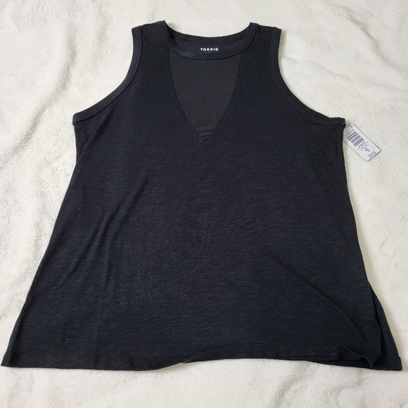 Torrid Black Mesh Inset Tank Sleeveless Top. Size 00 / Medium - Picture 3 of 8
